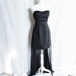 Size 6 strapless dress